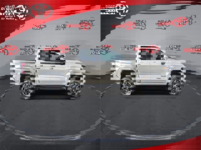 New 2025 Toyota Tacoma TRD Sport image 9