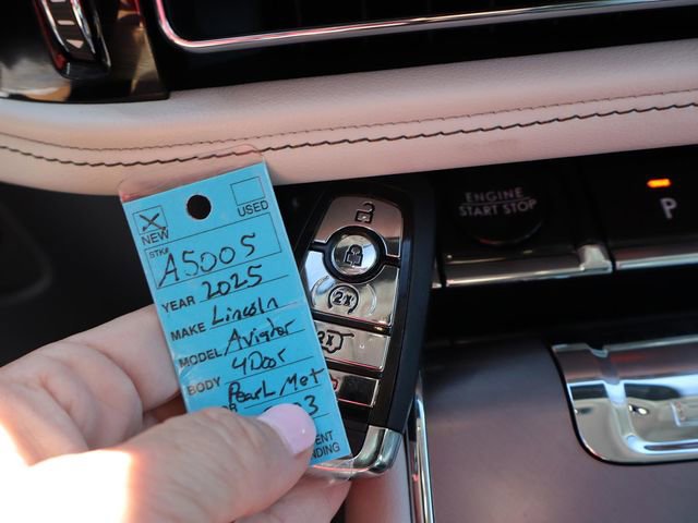 New 2025 Lincoln Aviator 2WD w/ Equipment Group 101A image 12