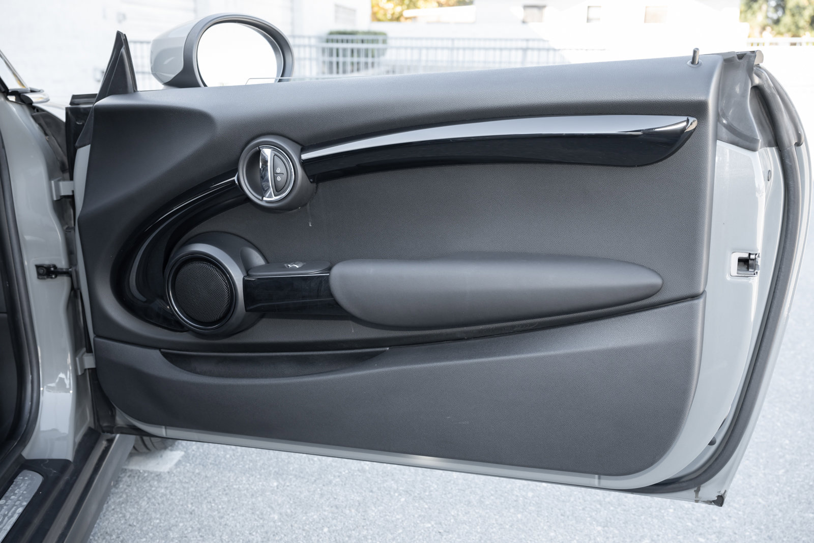 Used 2020 MINI Cooper S image 35