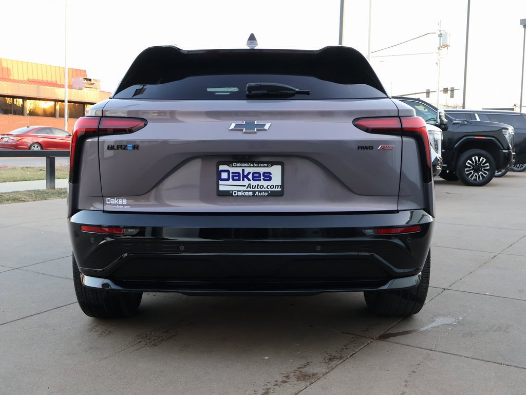 Used 2024 Chevrolet Blazer EV RS image 7