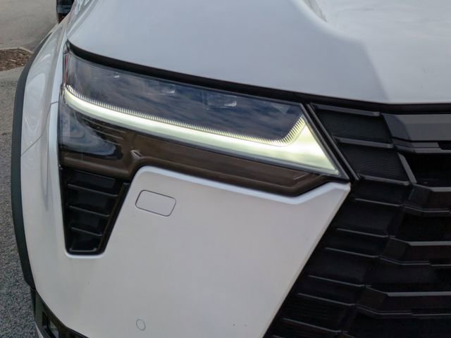 Used 2024 Lexus GX 550 image 7
