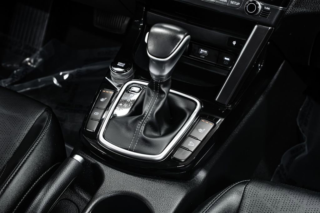 Used 2024 Kia Seltos EX image 17