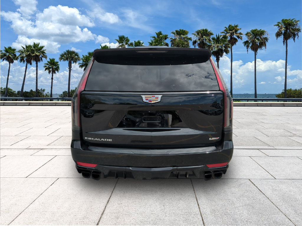 Used 2024 Cadillac Escalade ESV V AWD/4WD image 7