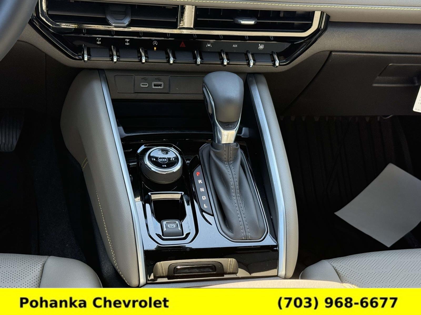 New 2026 Chevrolet Colorado ZR2 w/ Technology Package AWD/4WD image 15