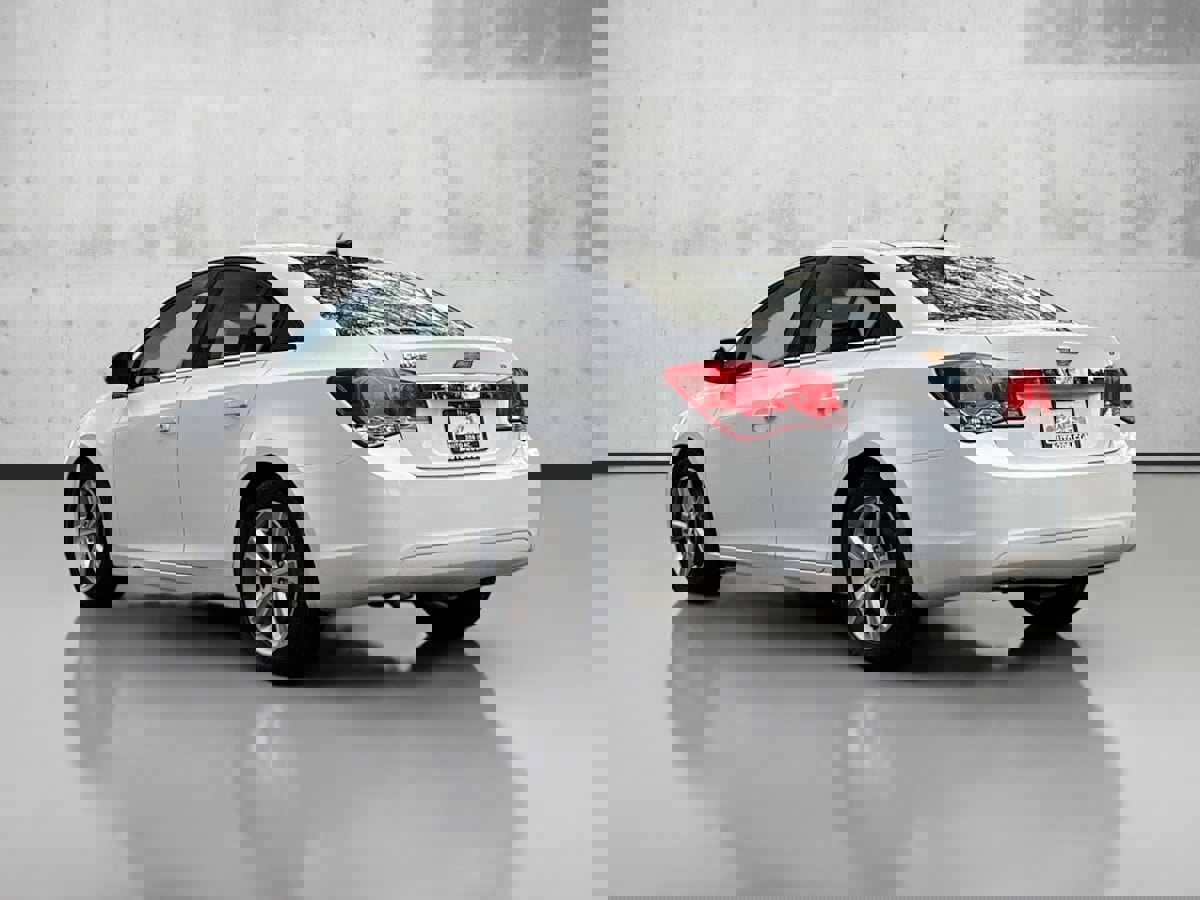 Used 2013 Chevrolet Cruze LT image 5