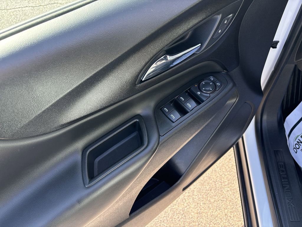 Used 2022 Chevrolet Equinox LT image 15