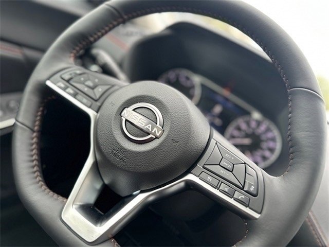 New 2025 Nissan Sentra SR w/ SR Premium Package image 13