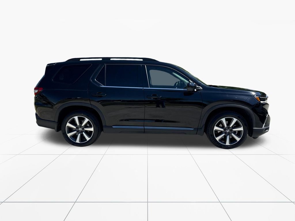 Used 2023 Honda Pilot Elite image 9