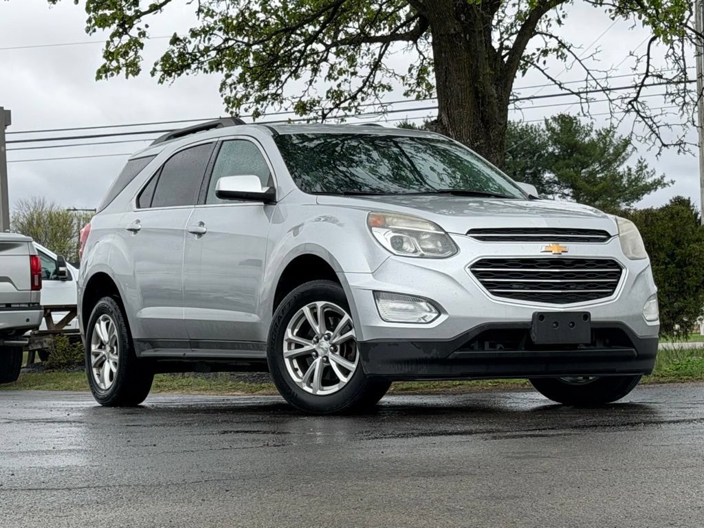 Used 2017 Chevrolet Equinox LT w/ Convenience Package FWD image 1