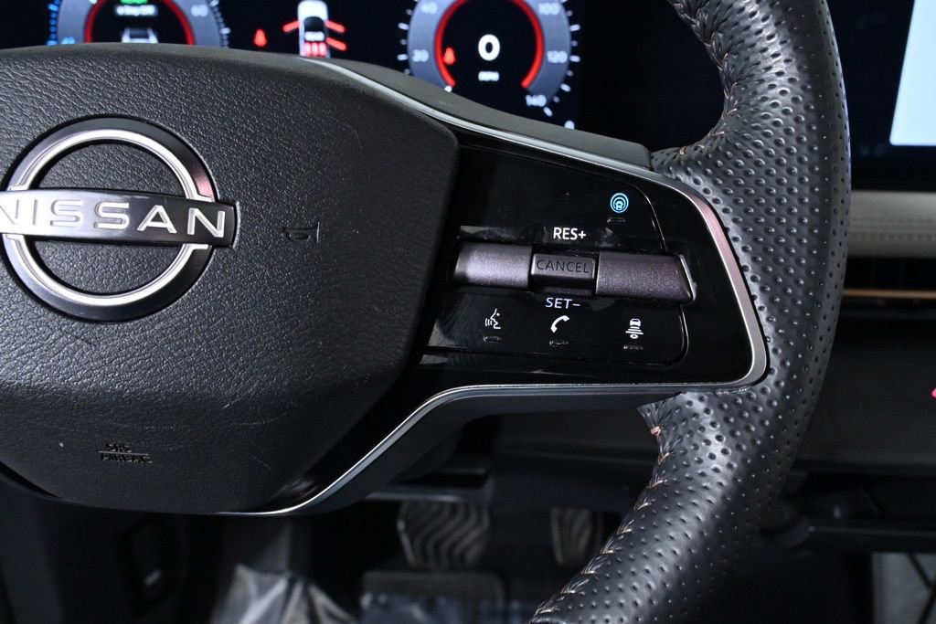 Certified 2023 Nissan Ariya FWD image 13