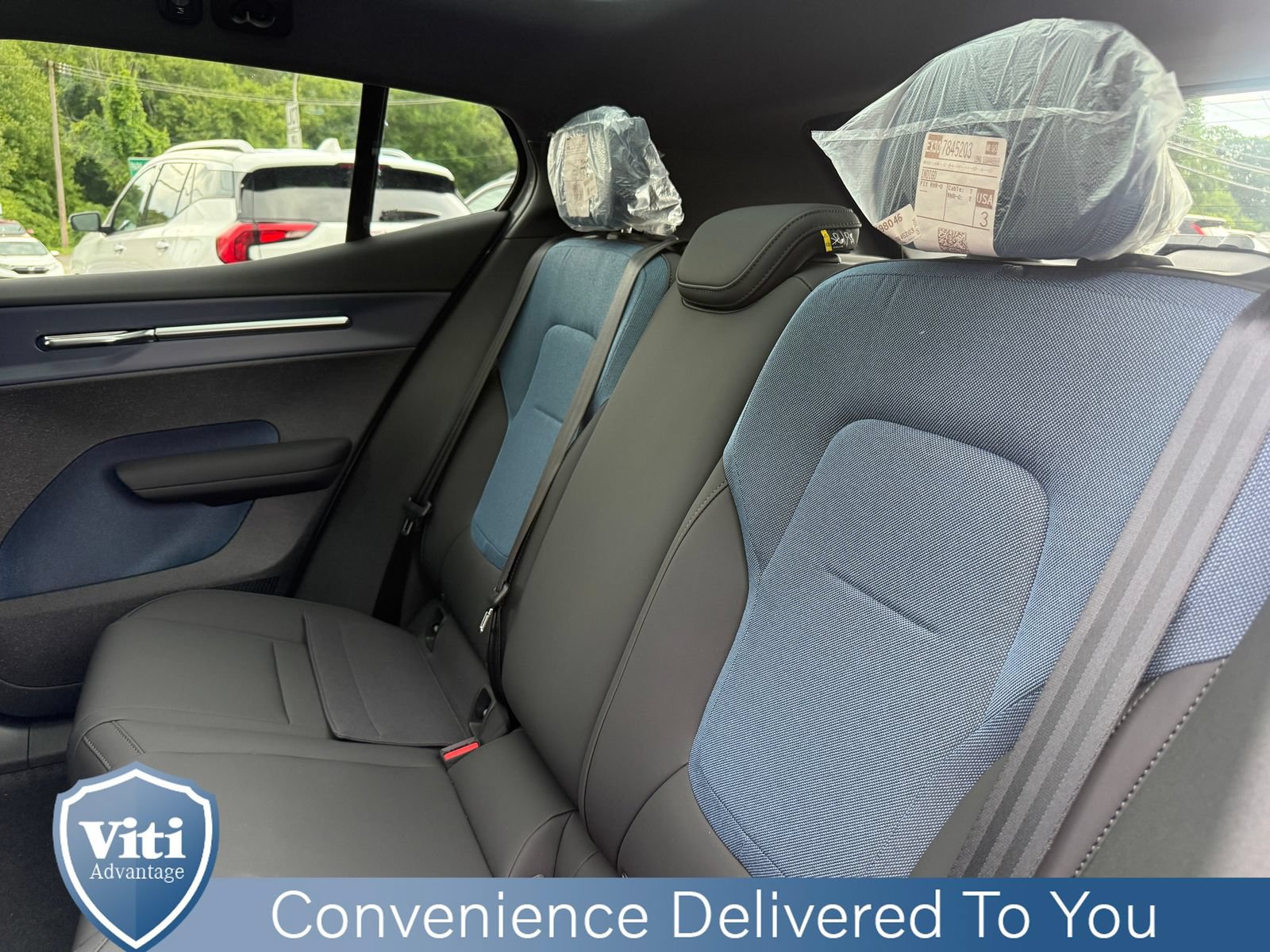 New 2026 Volvo EX30 Ultra w/ Protection Package Premier AWD/4WD image 14