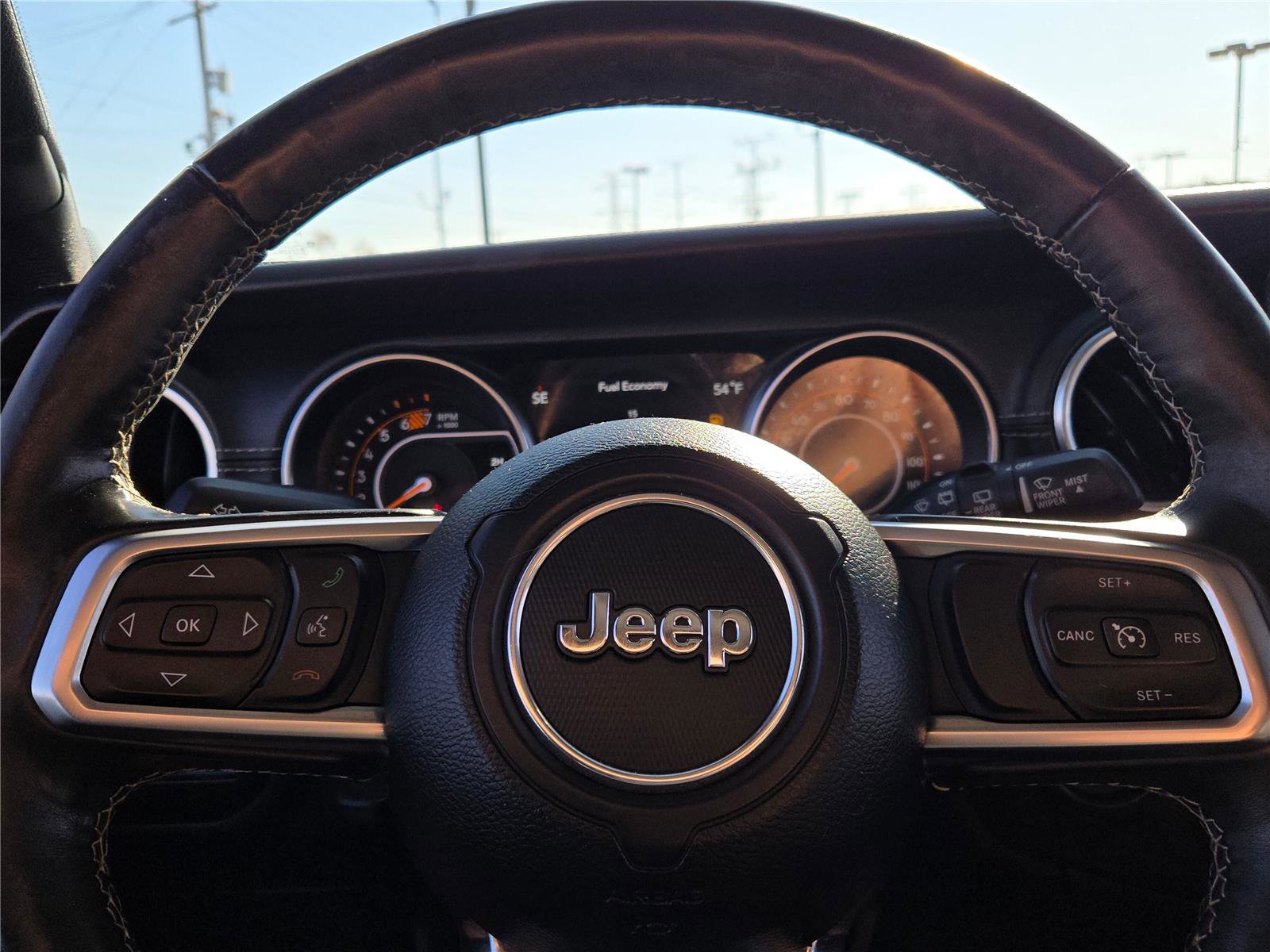 Certified 2018 Jeep Wrangler Unlimited Sahara image 34