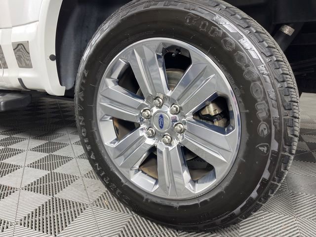Used 2020 Ford F150 Lariat w/ Equipment Group 502A Luxury AWD/4WD image 13