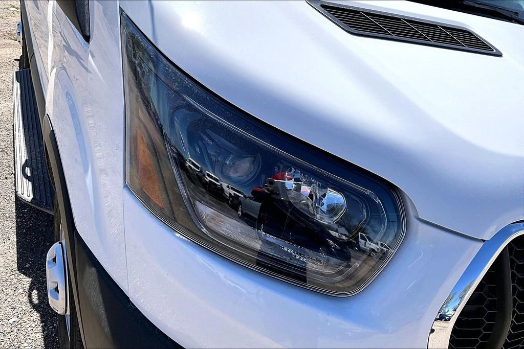 New 2026 Ford Transit 250 148 Medium Roof w/ Ambulance Prep Package image 15