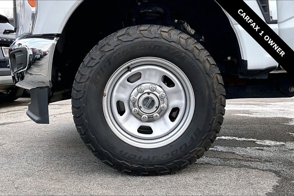 Used 2023 Ford F350 XL w/ Snow Plow Prep Package image 32