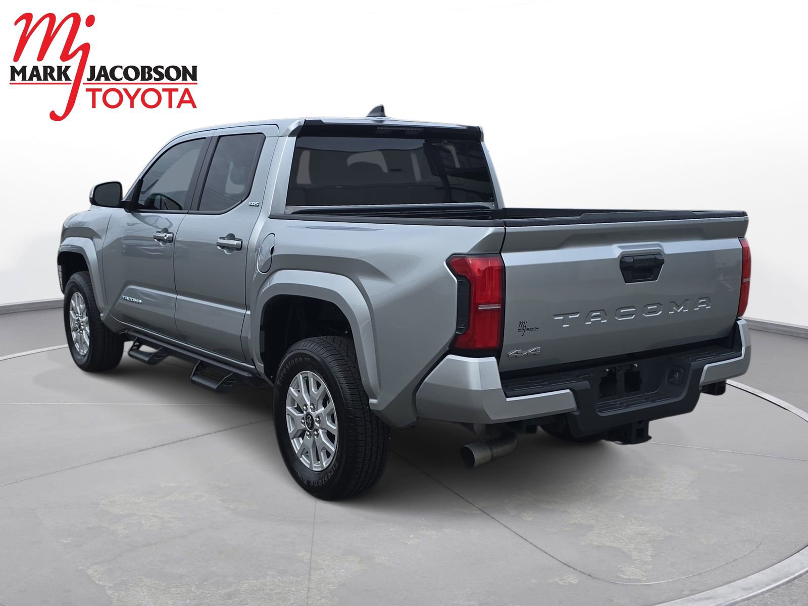 Used 2024 Toyota Tacoma SR5 image 14