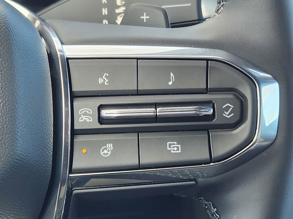 New 2026 GMC Acadia Elevation w/ Elevation Premium Package AWD/4WD image 19
