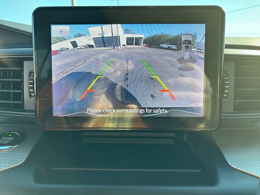 Used 2020 Ford Explorer XLT image 26