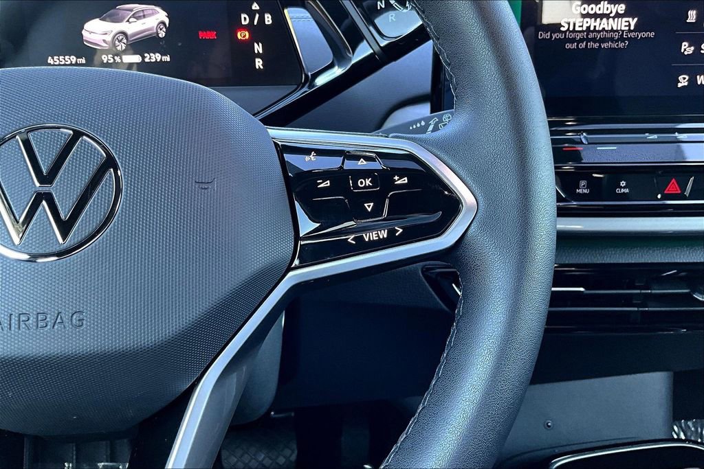 Used 2023 Volkswagen ID.4 Pro S image 11