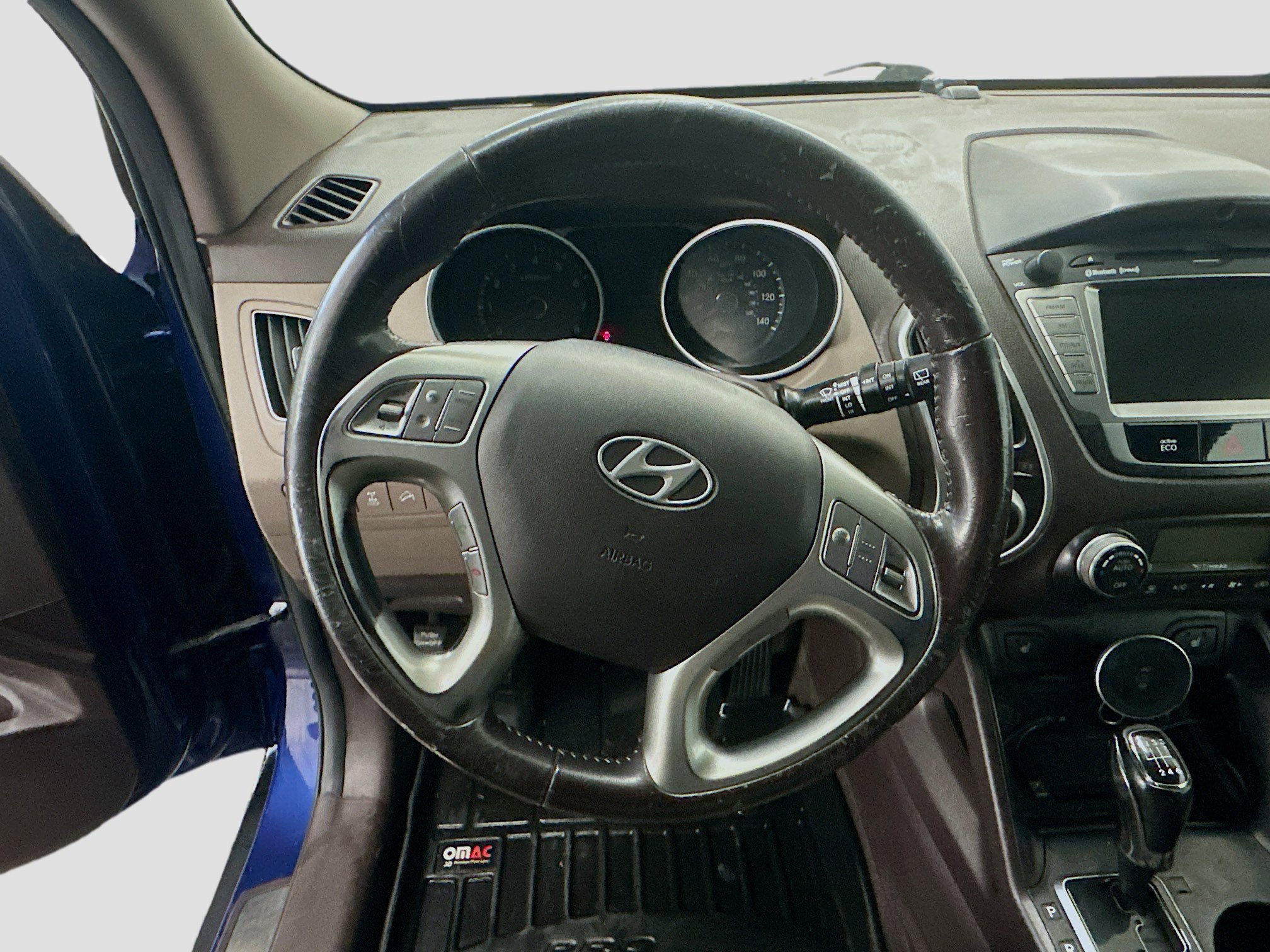 Used 2012 Hyundai Tucson Limited w/ Premium Pkg AWD/4WD image 18