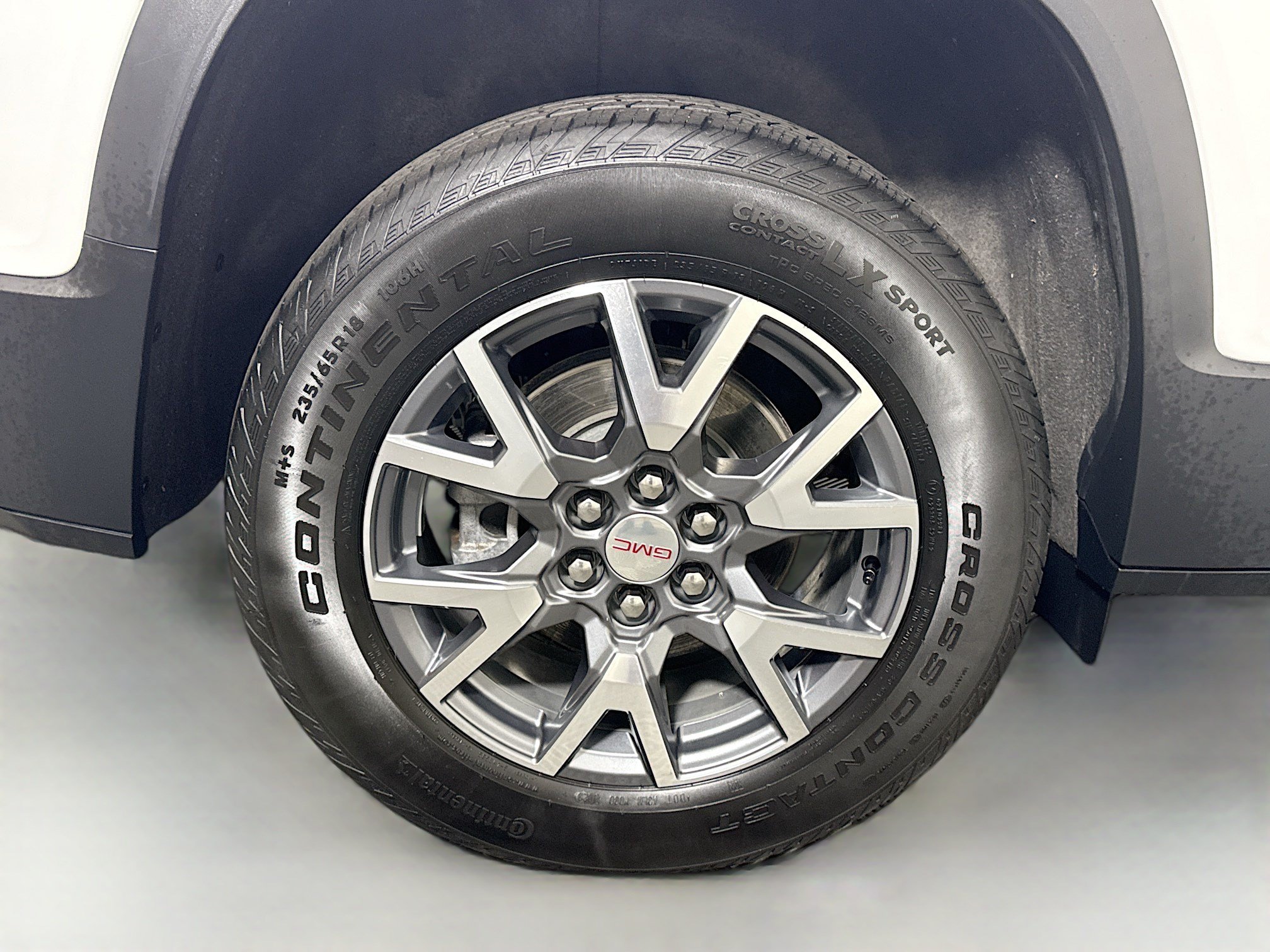 Used 2023 GMC Acadia SLT w/ Preferred Package FWD image 33