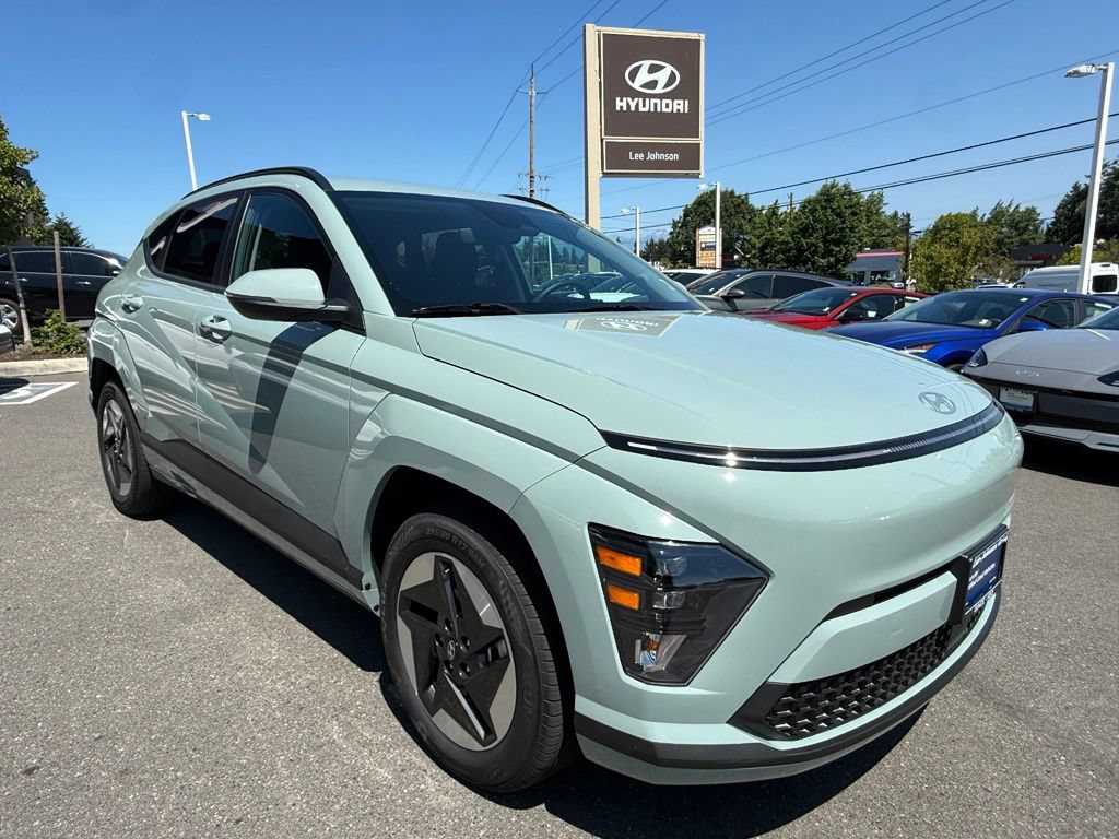 Certified 2025 Hyundai Kona SEL FWD image 7