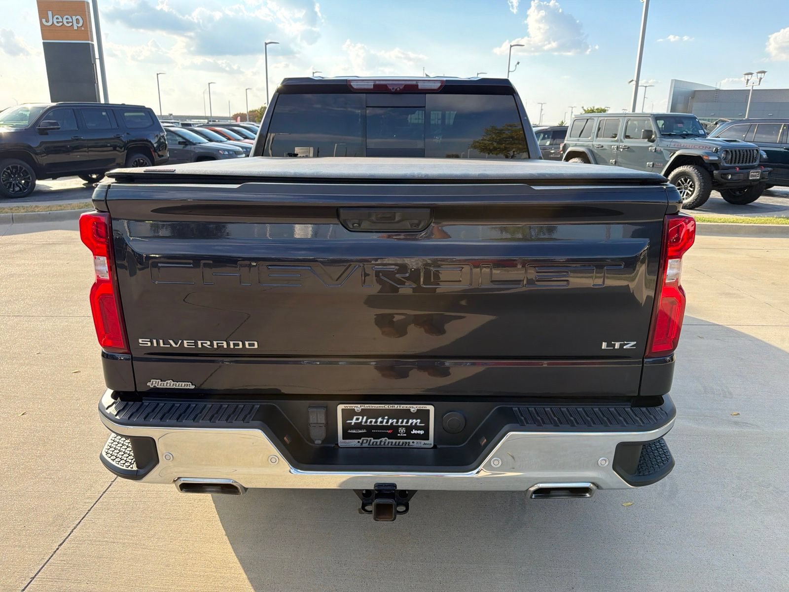 Used 2023 Chevrolet Silverado 1500 LTZ w/ LTZ Premium Texas Edition AWD/4WD image 4