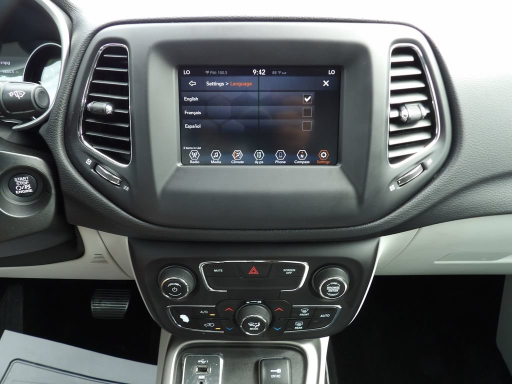Used 2019 Jeep Compass Latitude w/ Popular Equipment Group FWD image 20