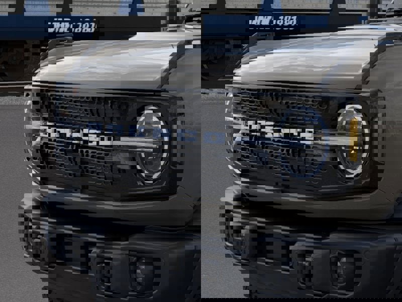 New 2025 Ford Bronco Badlands image 19