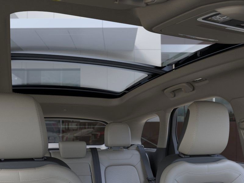 New 2025 Lincoln Corsair Grand Touring AWD/4WD image 22