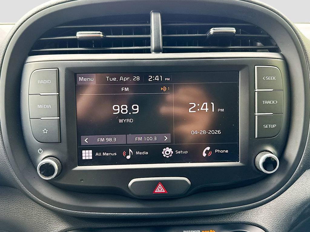 Used 2024 Kia Soul LX w/ Option Group 015 FWD image 15