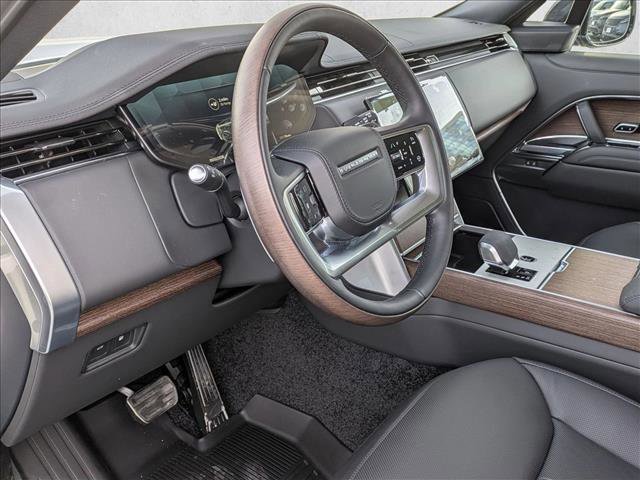 New 2026 Land Rover Range Rover SE AWD/4WD image 3