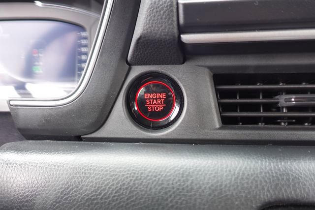 Used 2025 Honda Pilot Elite image 21