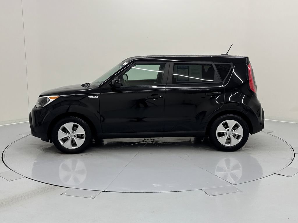 Used 2016 Kia Soul FWD image 2