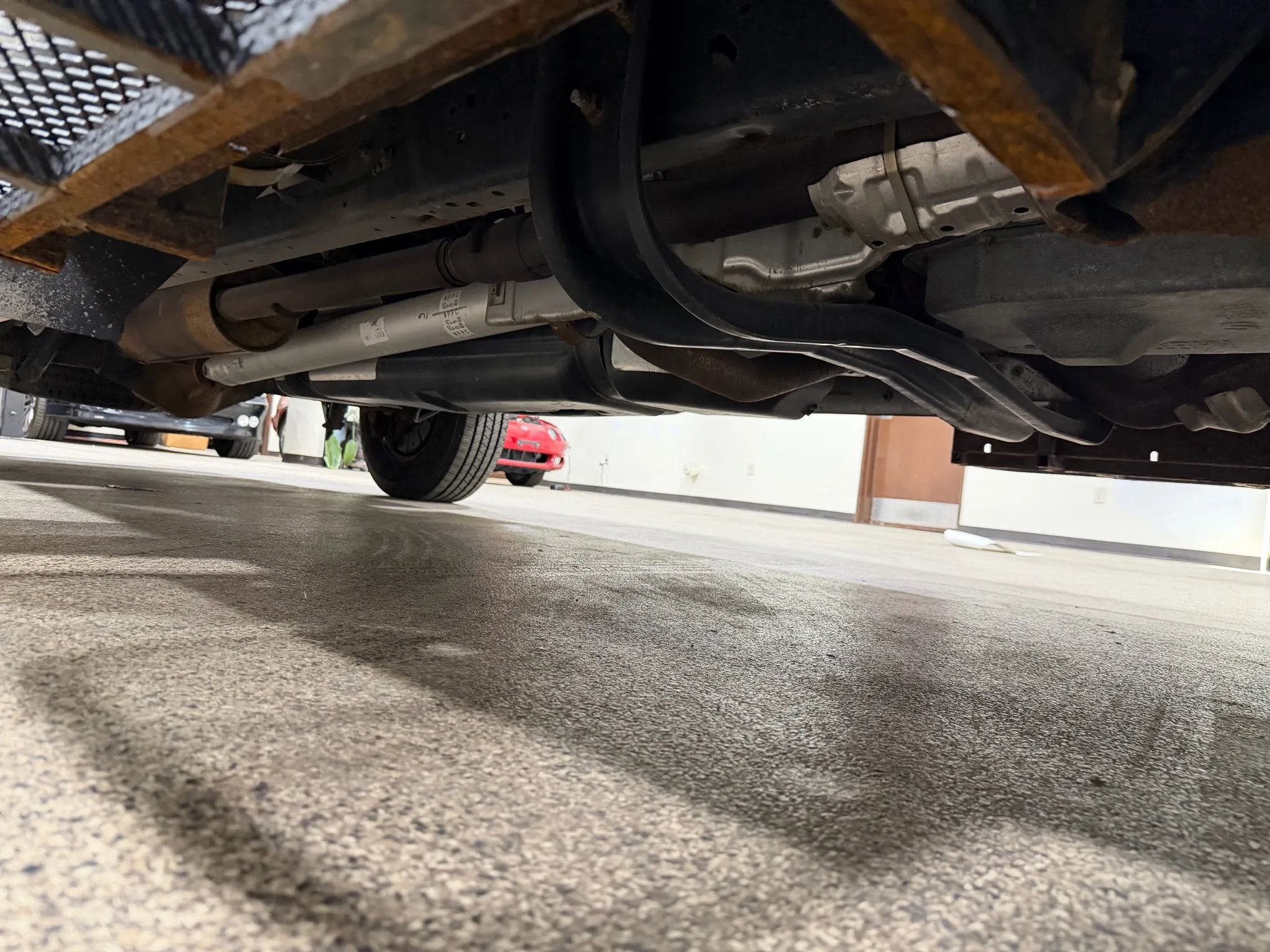 Used 2014 Ford E-250 and Econoline 250 Extended w/ Power Group image 78