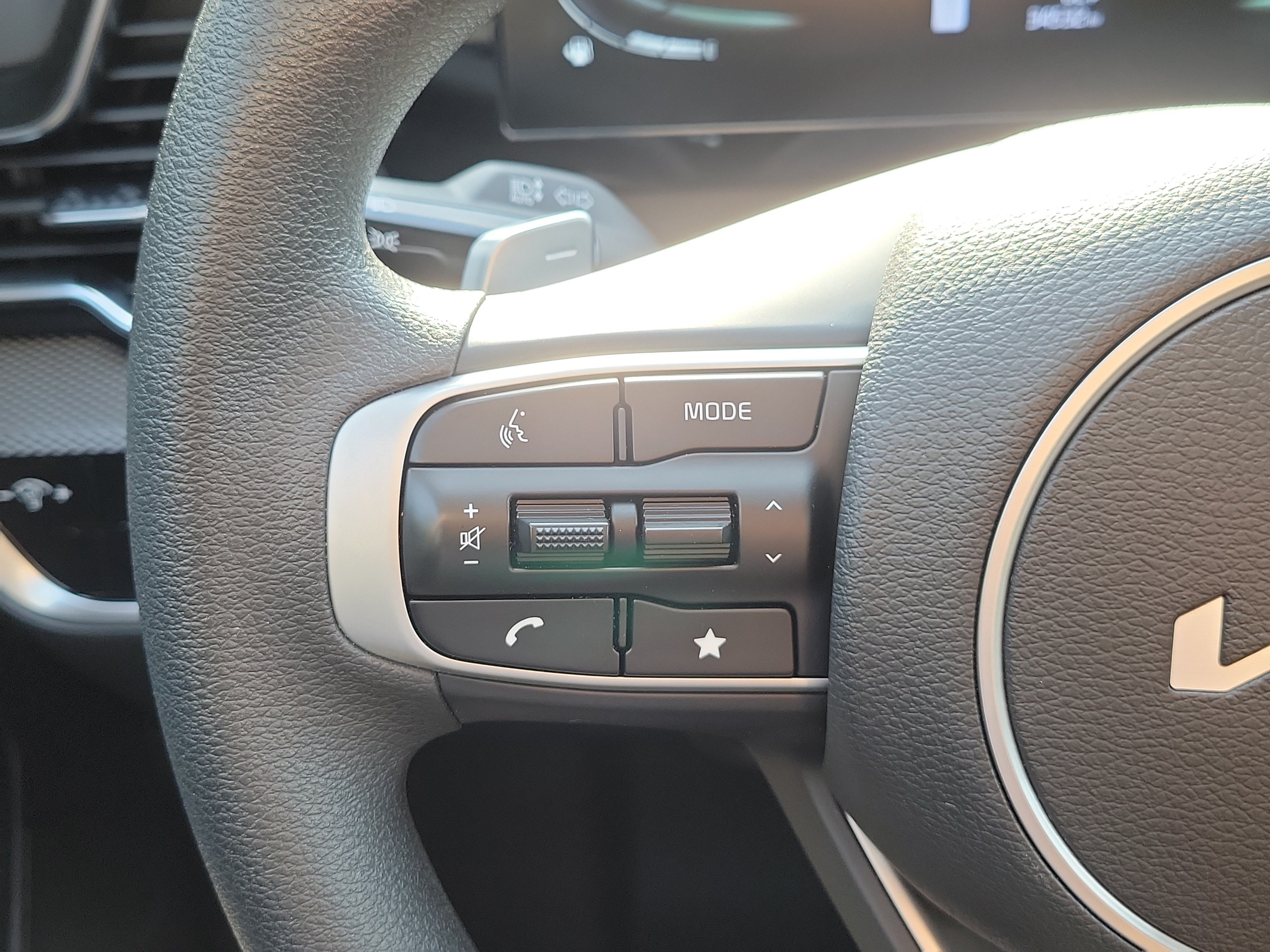 Certified 2024 Kia Sportage LX AWD/4WD image 27