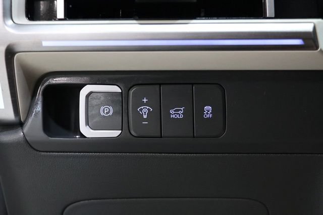 Used 2025 Hyundai Santa Fe Calligraphy FWD image 20