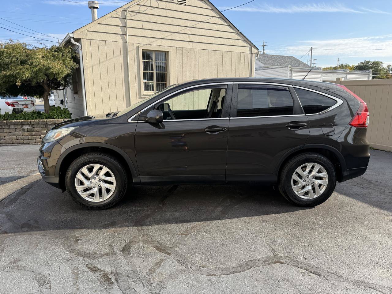 Used 2016 Honda CR-V EX image 10
