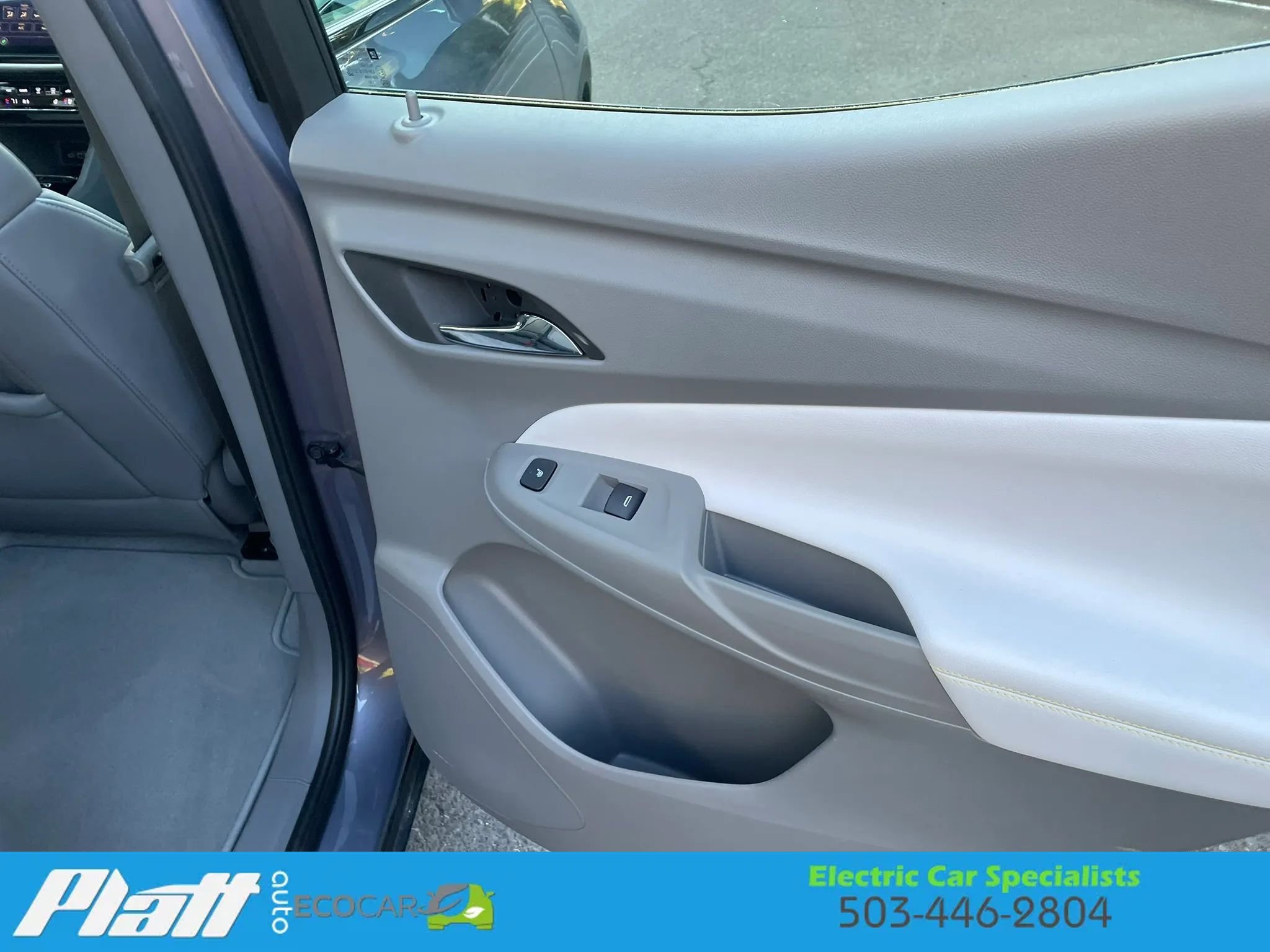 Used 2022 Chevrolet Bolt EUV Premier image 47