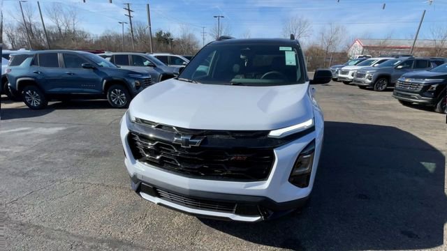 New 2026 Chevrolet Equinox RS w/ Convenience Package III image 5