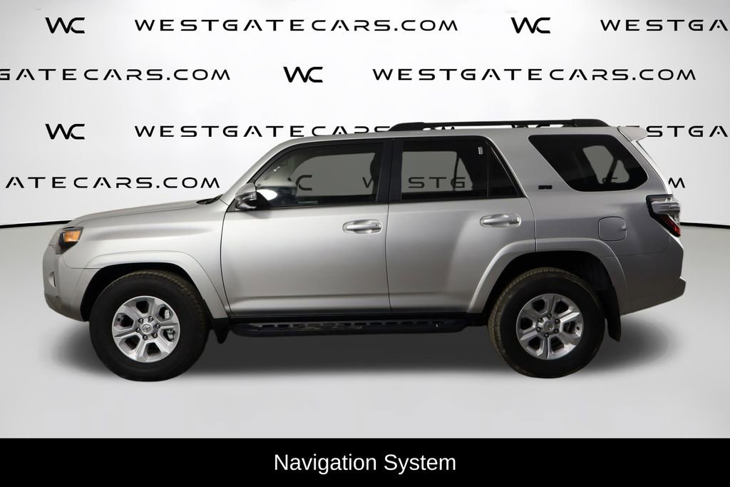 Used 2022 Toyota 4Runner SR5 Premium w/ Moonroof Package image 5