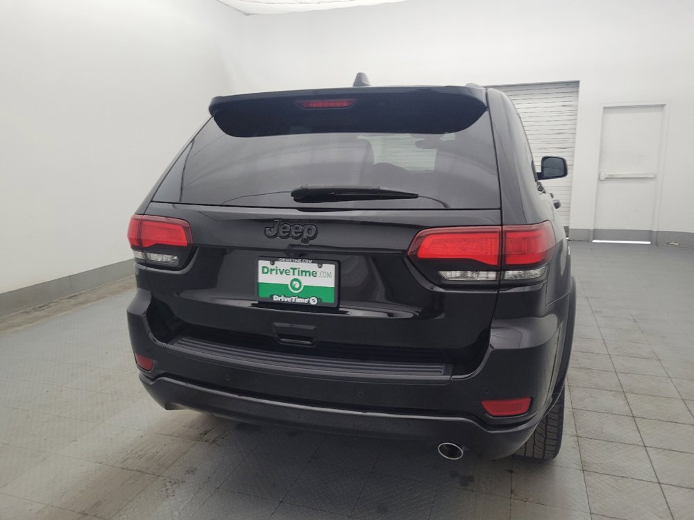 Used 2020 Jeep Grand Cherokee Altitude RWD image 7
