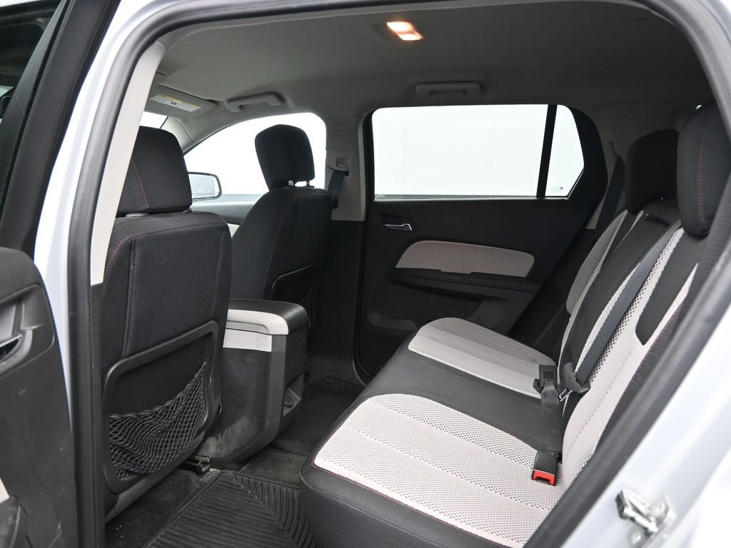 Used 2015 GMC Terrain SLE image 22