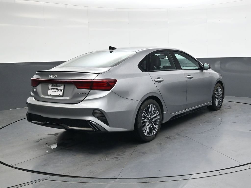 Used 2023 Kia Forte GT-Line w/ GT-Line Premium Package image 4