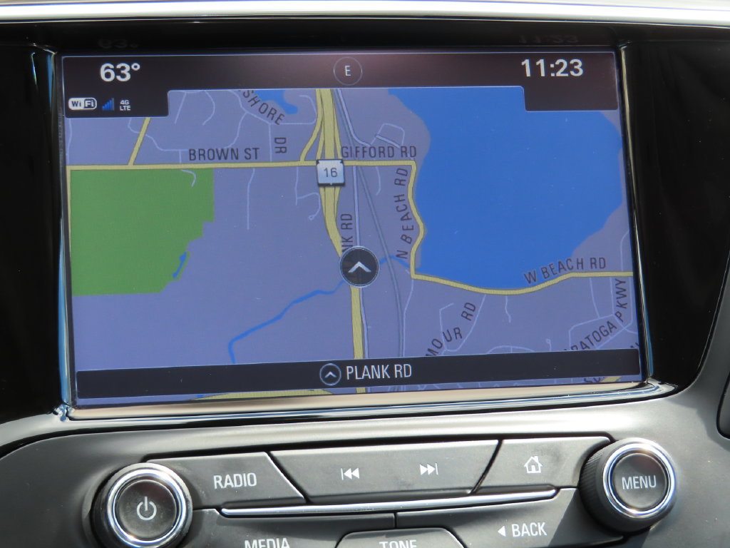 Used 2020 Buick Envision Essence w/ LPO, Active Package AWD/4WD image 6