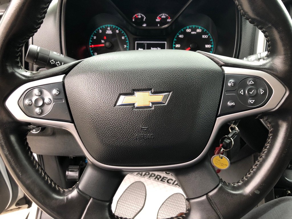 Used 2022 Chevrolet Colorado LT w/ Fleet Safety Package image 11