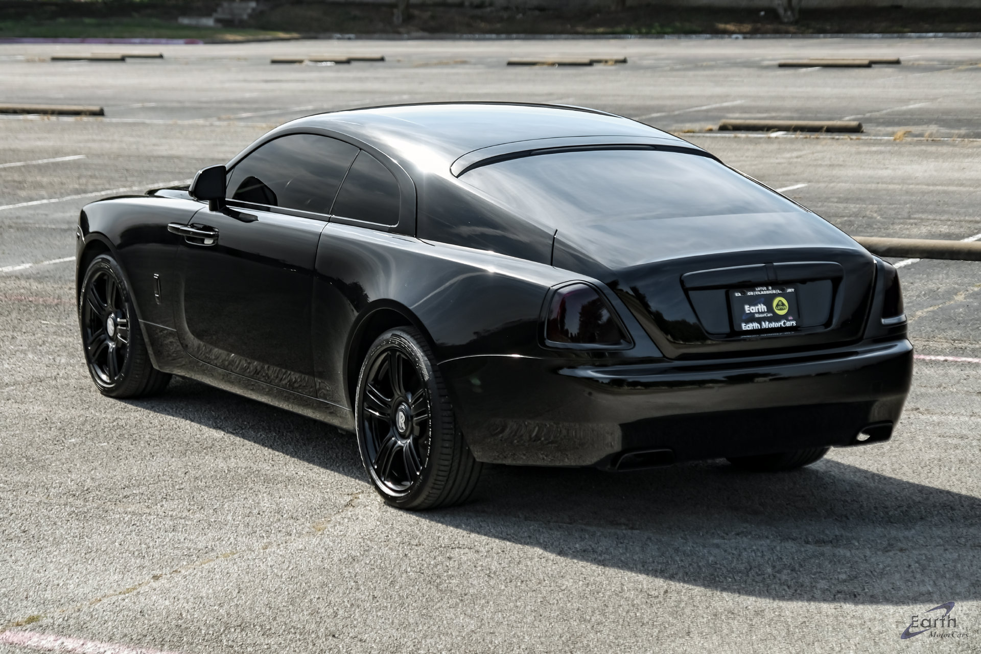 Used 2016 Rolls-Royce Wraith RWD image 13