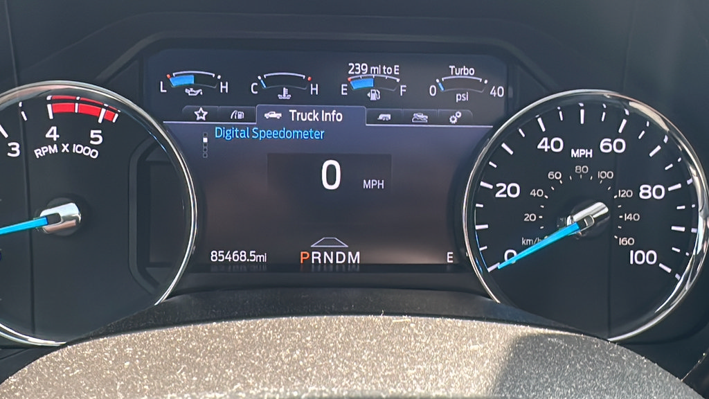 Used 2021 Ford F450 Platinum w/ FX4 Off-Road Package AWD/4WD image 21