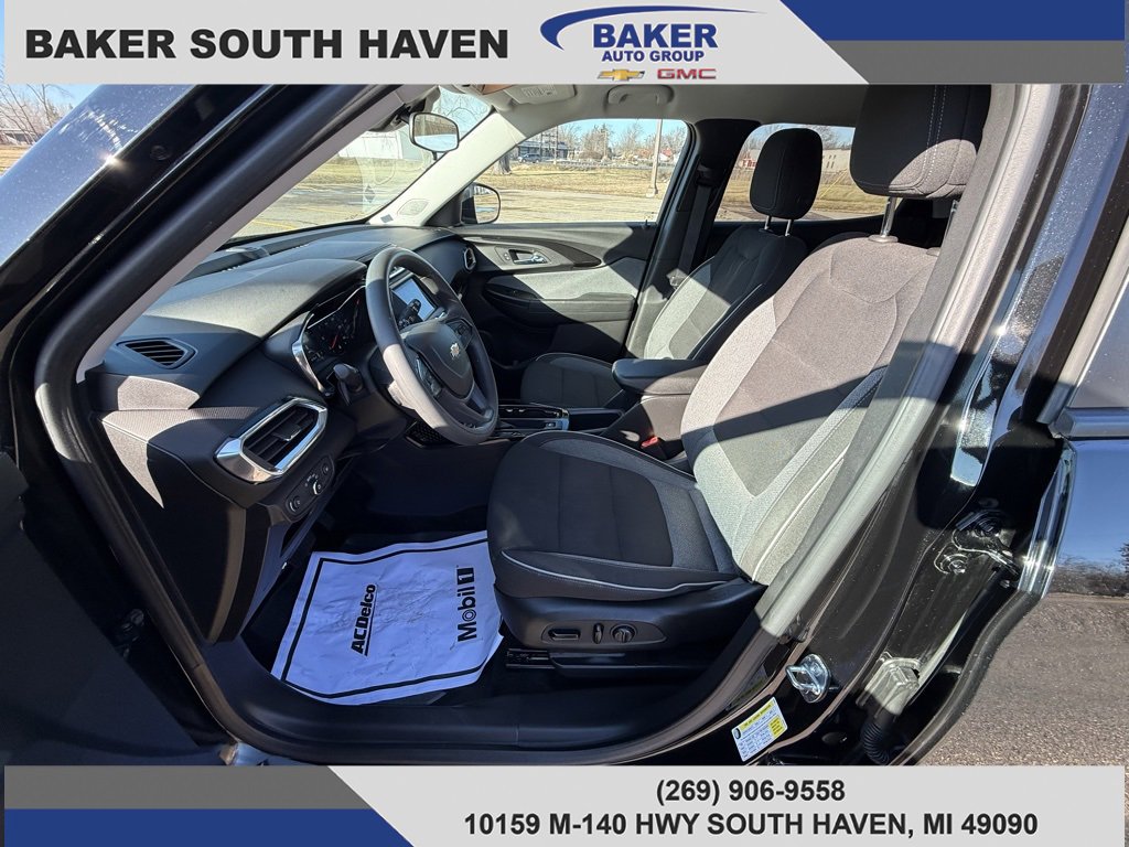 Used 2023 Chevrolet TrailBlazer LT image 11