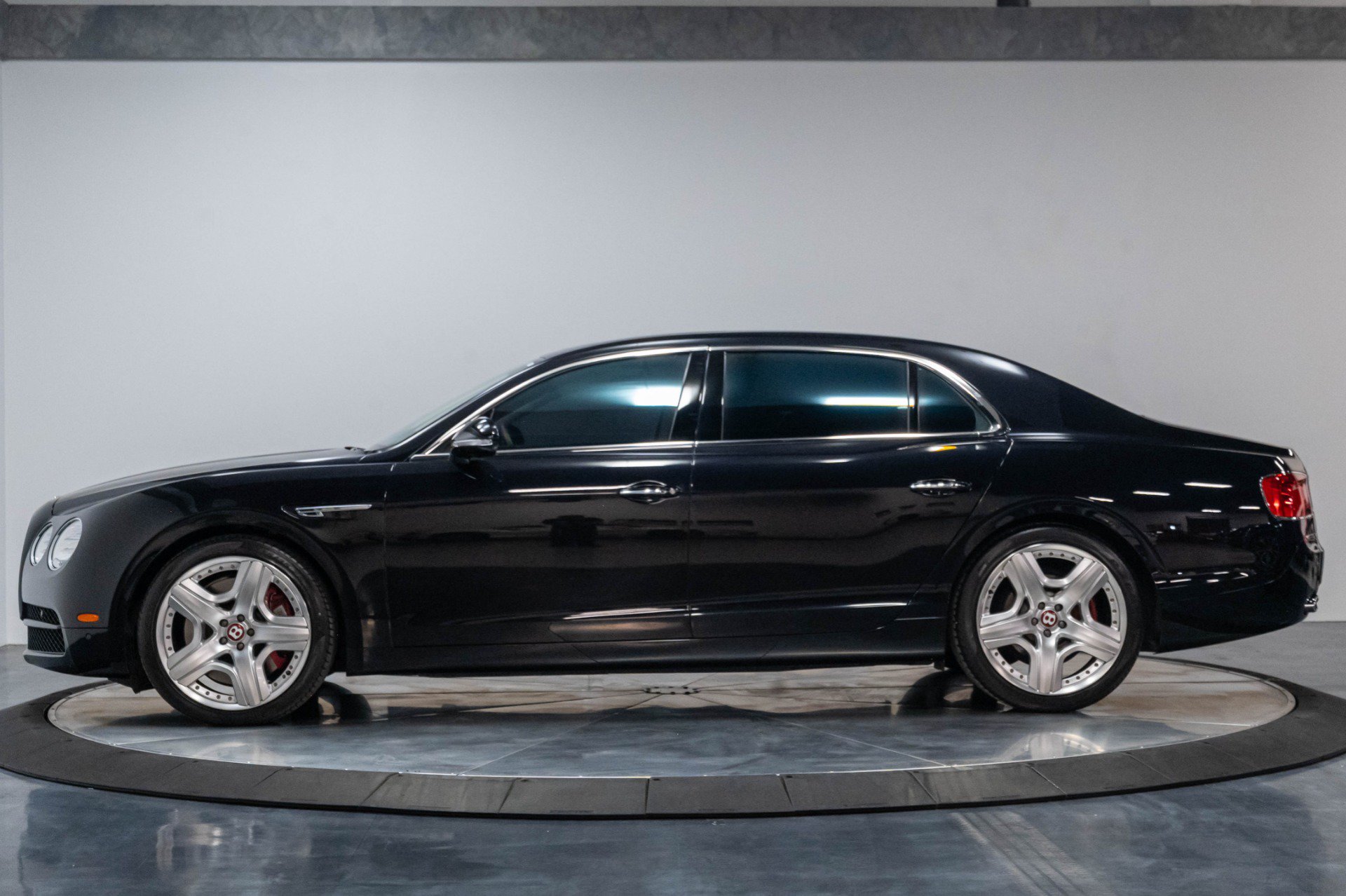 Used 2015 Bentley Flying Spur V8 AWD/4WD image 44